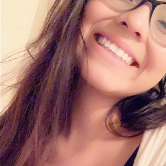 Meet your Posher, Sophie - Picture 1 of 1